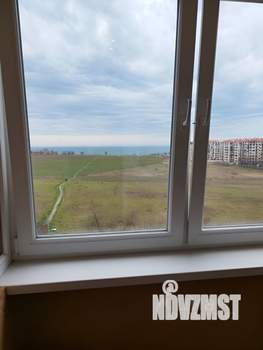 1-к квартира, посуточно, 48м2, 7/10 этаж