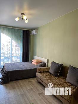 Студия квартира, посуточно, 27м2, 4/7 этаж