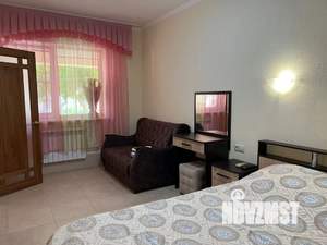 1-к квартира, посуточно, 40м2, 1/3 этаж