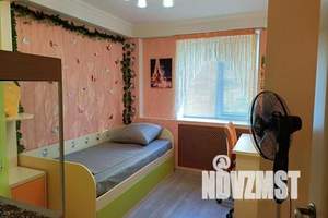 3-к квартира, посуточно, 70м2, 3/9 этаж