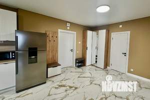3-к квартира, посуточно, 100м2, 2/4 этаж