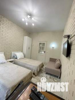 1-к квартира, посуточно, 18м2, 1/3 этаж