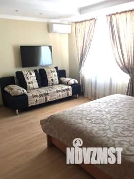 4-к квартира, посуточно, 80м2, 2/2 этаж