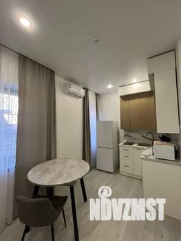 1-к квартира, посуточно, 40м2, 2/3 этаж