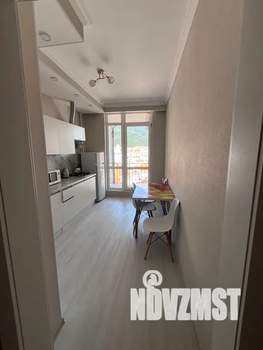 Студия квартира, посуточно, 40м2, 9/9 этаж