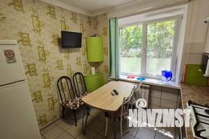 1-к квартира, посуточно, 40м2, 1/5 этаж
