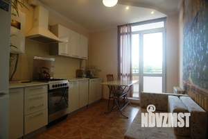 1-к квартира, посуточно, 45м2, 3/3 этаж