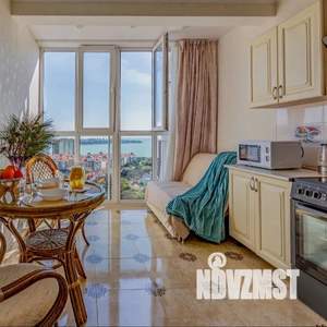 1-к квартира, посуточно, 45м2, 13/16 этаж