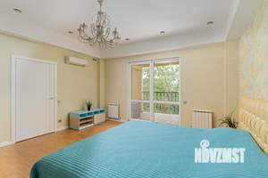 4-к квартира, на длительный срок, 201м2, 4/5 этаж