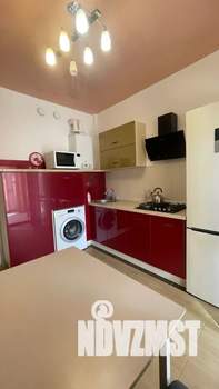 1-к квартира, посуточно, 39м2, 2/10 этаж