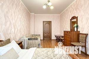 1-к квартира, посуточно, 50м2, 3/6 этаж