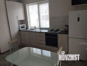 1-к квартира, посуточно, 54м2, 3/3 этаж