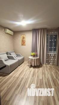 Студия квартира, посуточно, 36м2, 2/3 этаж
