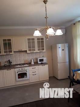 2-к квартира, посуточно, 74м2, 4/10 этаж