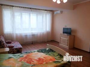 1-к квартира, на длительный срок, 50м2, 1/3 этаж