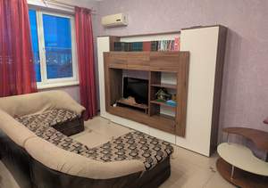 Студия квартира, на длительный срок, 100м2, 1/3 этаж