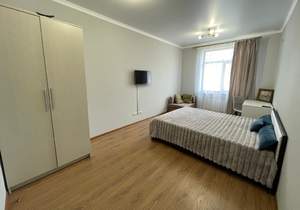 1-к квартира, на длительный срок, 50м2, 4/6 этаж