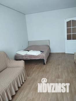 1-к квартира, посуточно, 35м2, 7/10 этаж