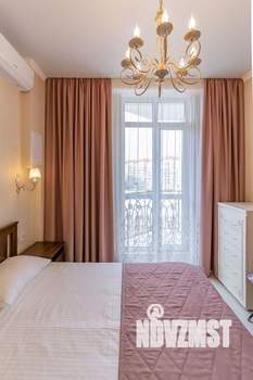 2-к квартира, посуточно, 42м2, 7/8 этаж