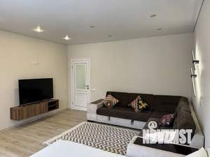 1-к квартира, посуточно, 60м2, 1/5 этаж