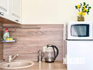 Студия квартира, посуточно, 30м2, 3/8 этаж