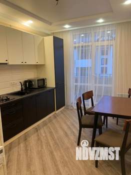 1-к квартира, посуточно, 50м2, 3/3 этаж