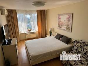 1-к квартира, посуточно, 42м2, 10/11 этаж