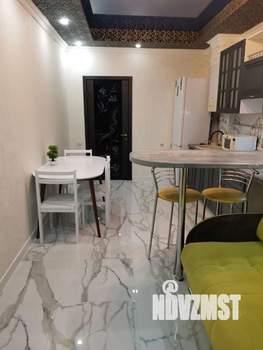 1-к квартира, посуточно, 42м2, 1/8 этаж