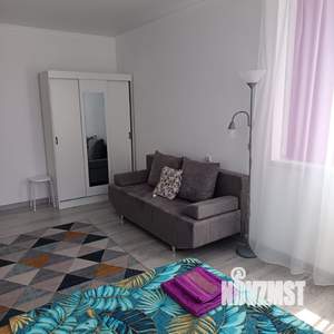 1-к квартира, посуточно, 45м2, 3/3 этаж