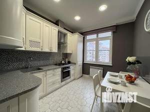 2-к квартира, посуточно, 63м2, 1/1 этаж