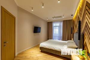 1-к квартира, посуточно, 98м2, 14/17 этаж