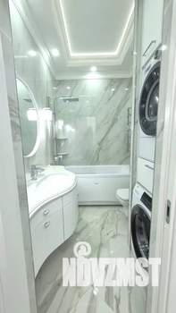 Студия квартира, посуточно, 40м2, 2/20 этаж