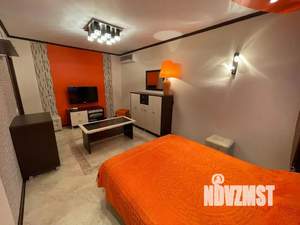 1-к квартира, посуточно, 39м2, 8/10 этаж