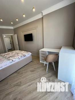 1-к квартира, посуточно, 52м2, 5/6 этаж