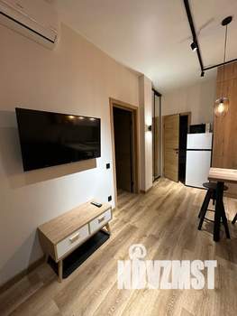 1-к квартира, посуточно, 38м2, 1/8 этаж