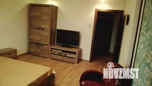 1-к квартира, посуточно, 37м2, 1/2 этаж