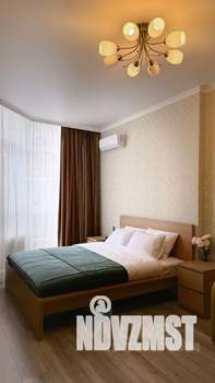 1-к квартира, посуточно, 61м2, 3/6 этаж