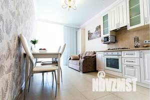 1-к квартира, посуточно, 42м2, 2/5 этаж
