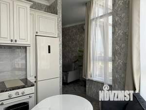 Студия квартира, посуточно, 38м2, 2/5 этаж