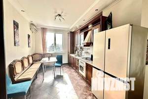 2-к квартира, посуточно, 60м2, 3/5 этаж