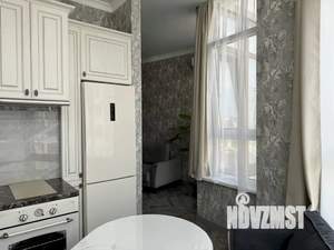Студия квартира, посуточно, 38м2, 2/5 этаж