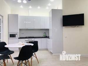 2-к квартира, посуточно, 54м2, 4/8 этаж