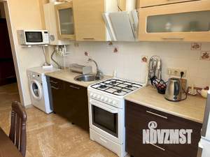 1-к квартира, посуточно, 56м2, 2/4 этаж