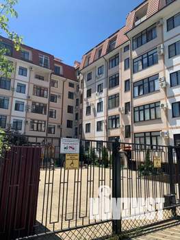 1-к квартира, посуточно, 48м2, 1/6 этаж