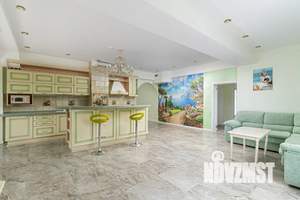 3-к квартира, посуточно, 200м2, 4/5 этаж