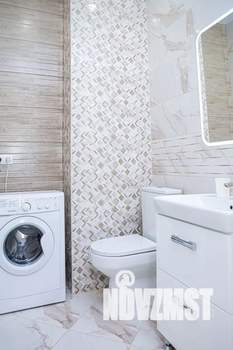 Студия квартира, посуточно, 35м2, 2/6 этаж