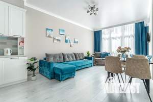 1-к квартира, посуточно, 61м2, 3/6 этаж