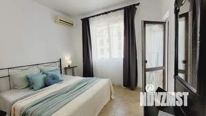 1-к квартира, посуточно, 50м2, 3/5 этаж