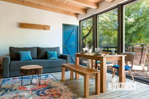 2-к квартира, посуточно, 75м2, 1/1 этаж