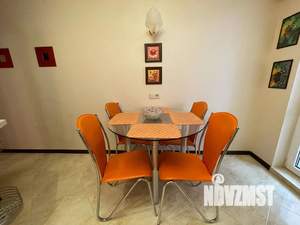 1-к квартира, посуточно, 39м2, 8/10 этаж